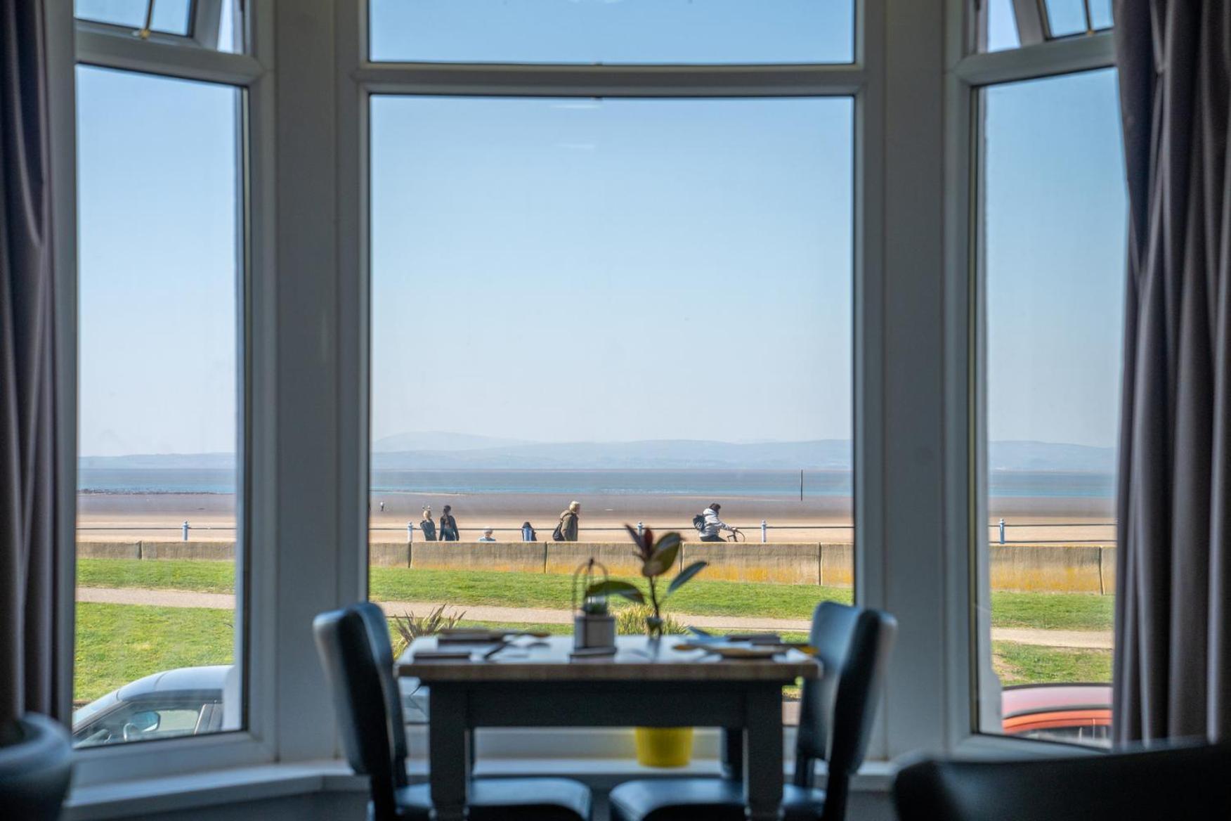 The Clifton Seafront Hotel Morecambe Exteriör bild