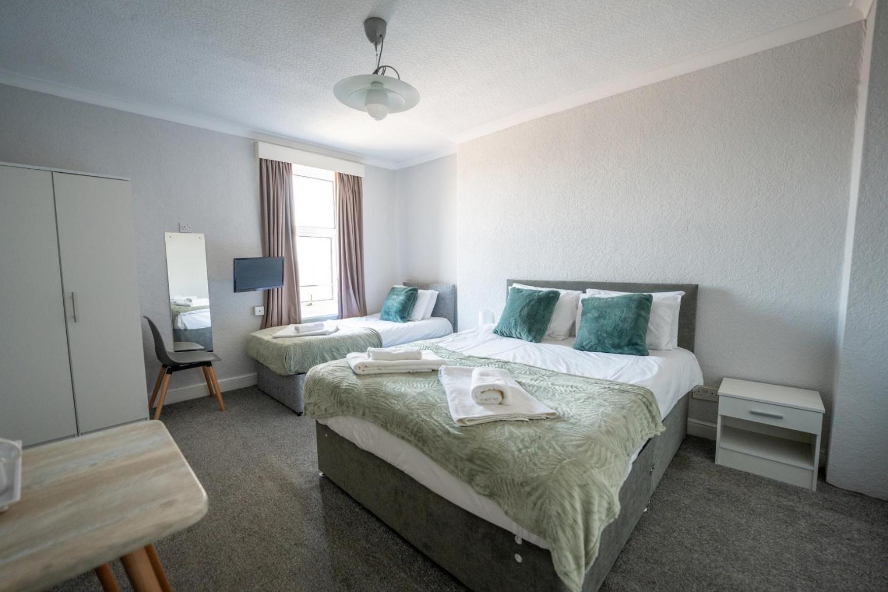 The Clifton Seafront Hotel Morecambe Exteriör bild